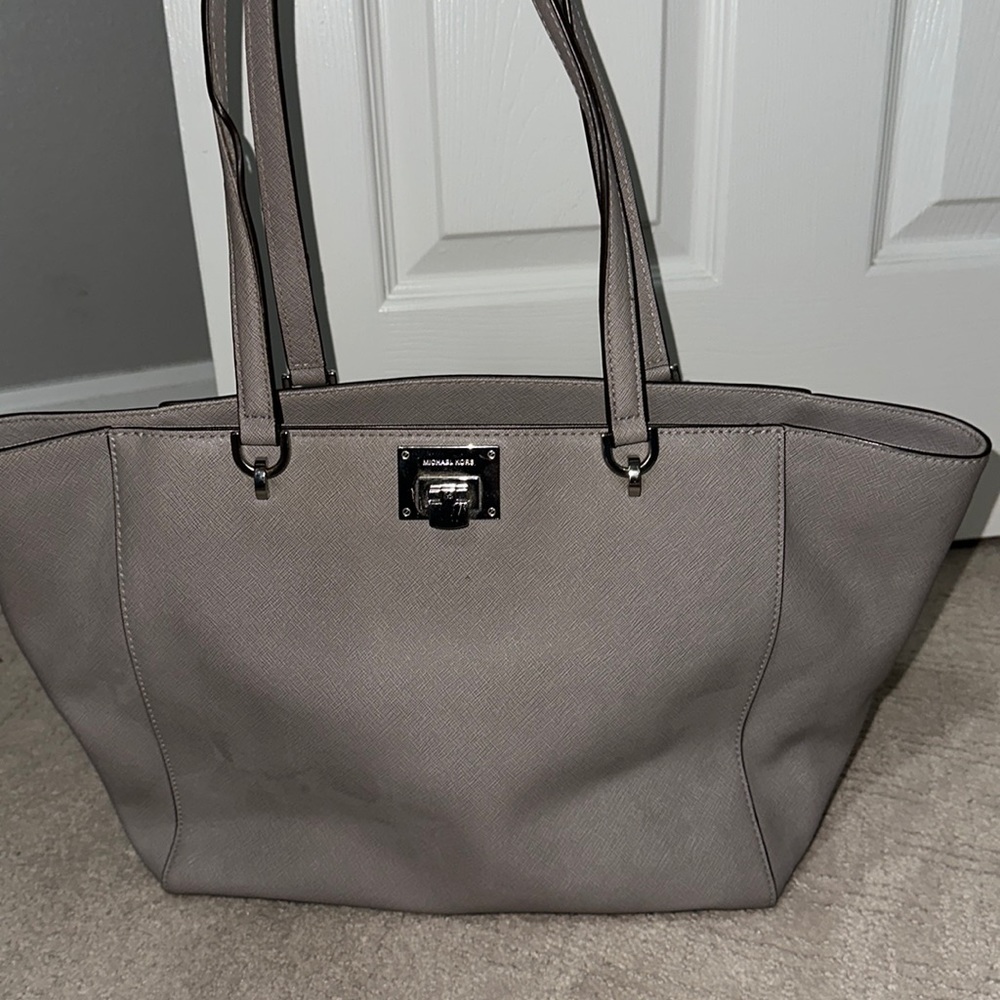 Michael Kors Shoulder Bag
